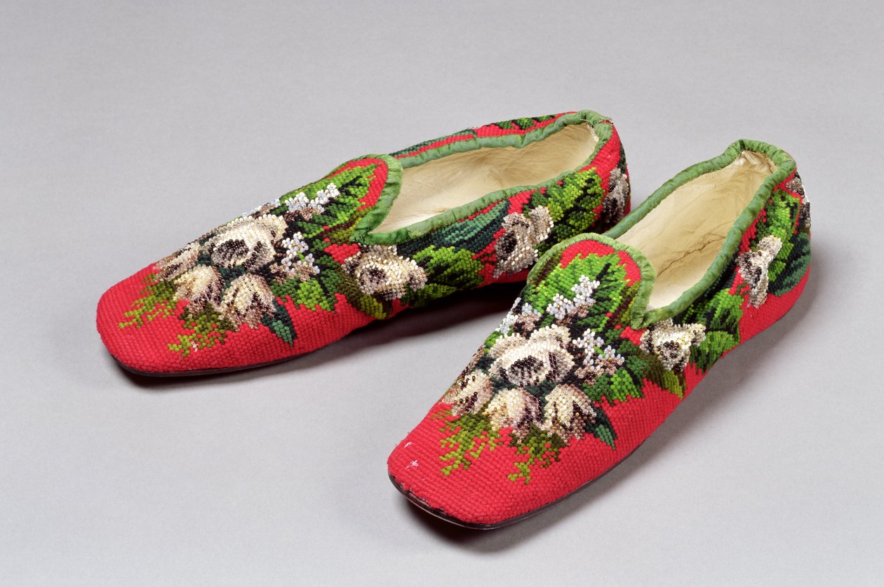 Work slippers by English School