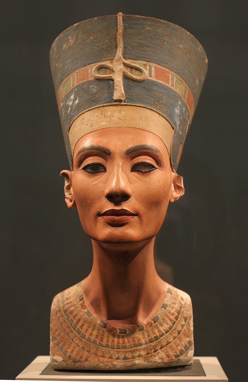 The Nefertiti Bust by Ancient Egypt