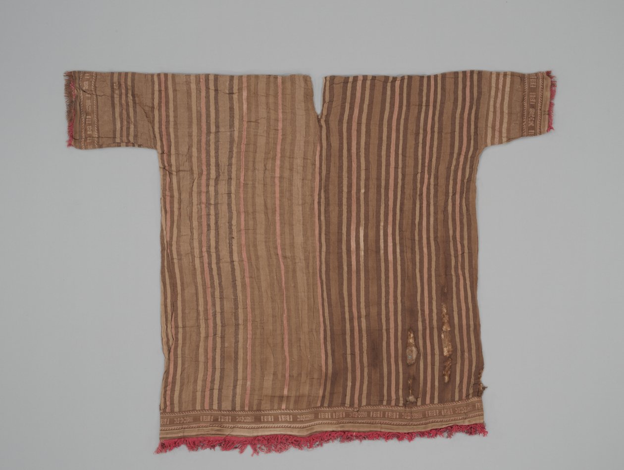 Sleeved tunic by Culture Chimu