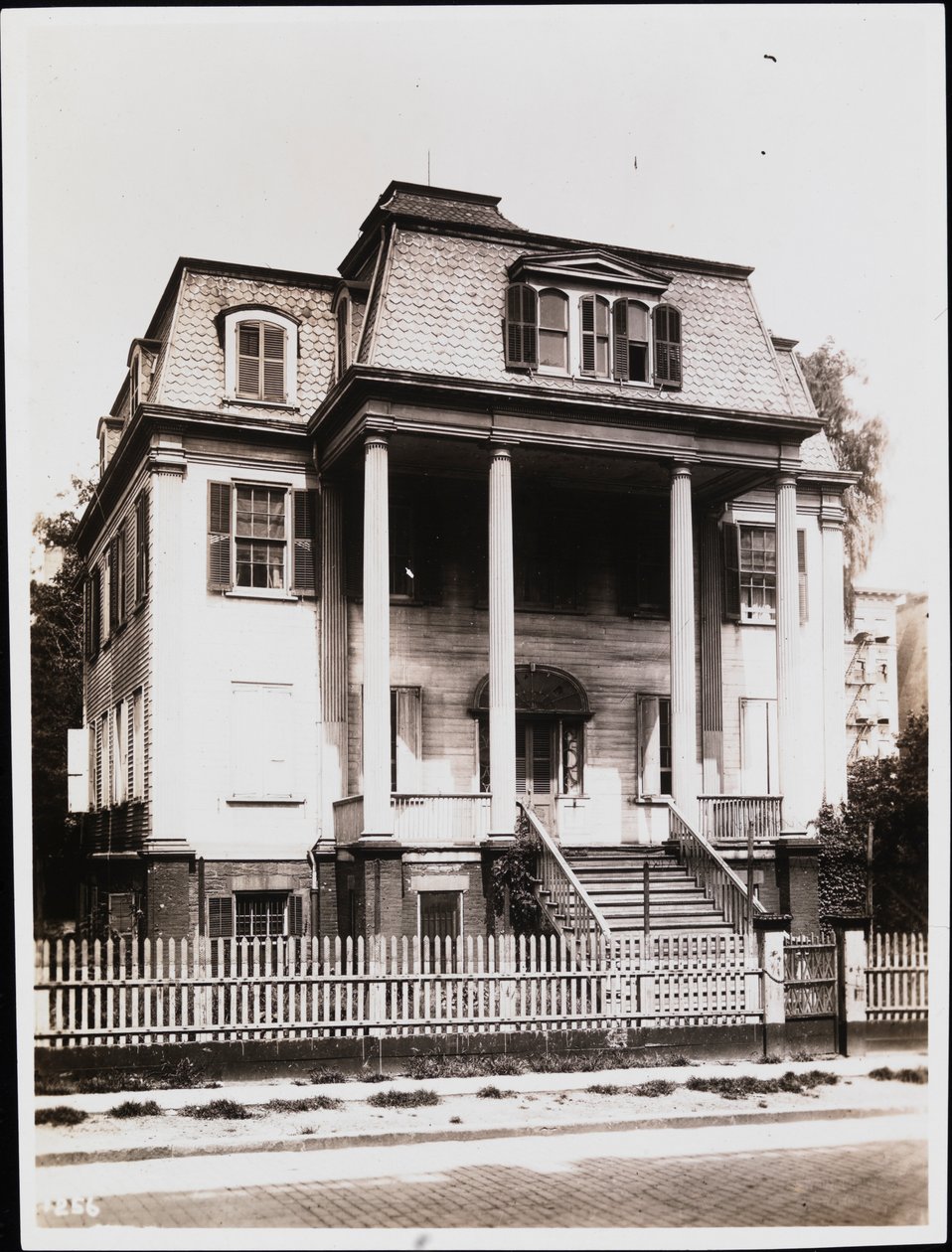 Watt-Pinkney Mansion by Edwin Levick