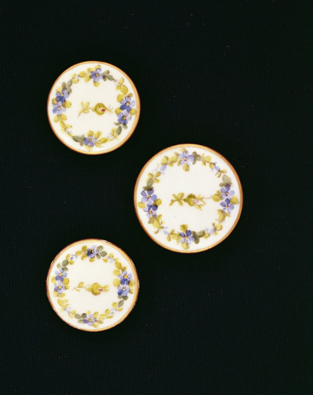 Buttons by English School