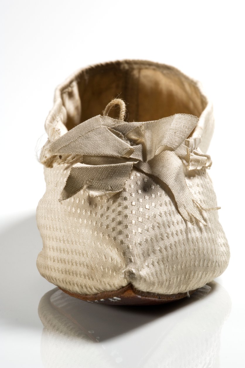 Shoe by English School