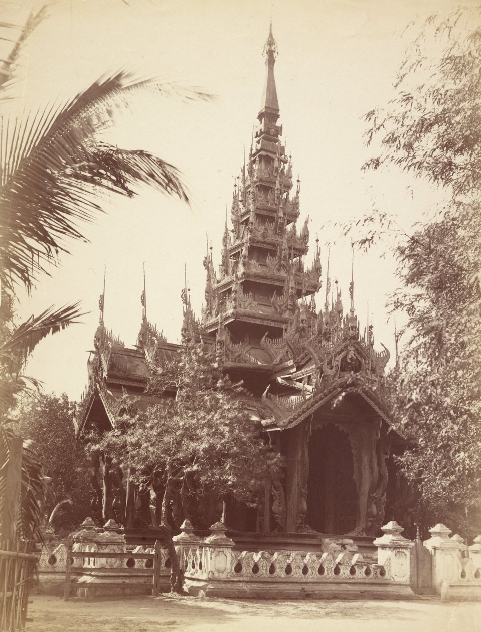 Pagoda by Felice Beato