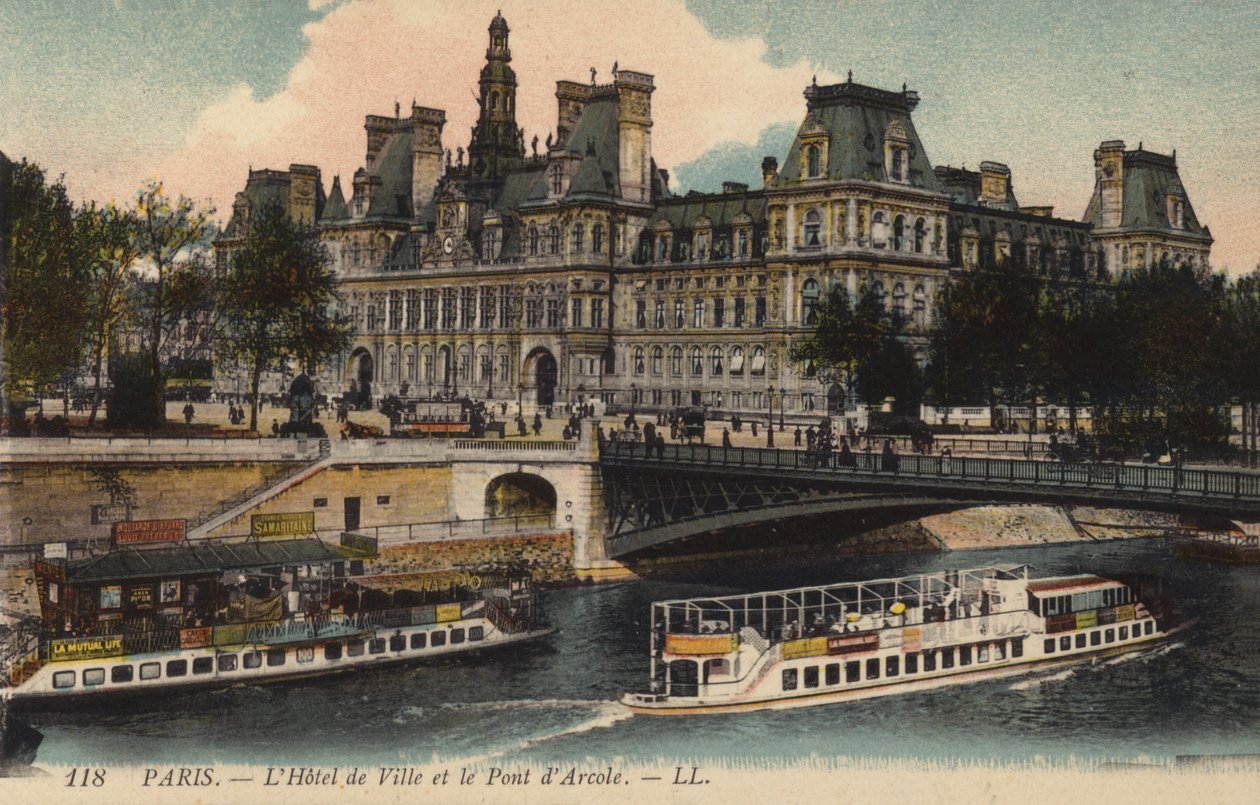 Paris, Hôtel de Ville, Le Pont d