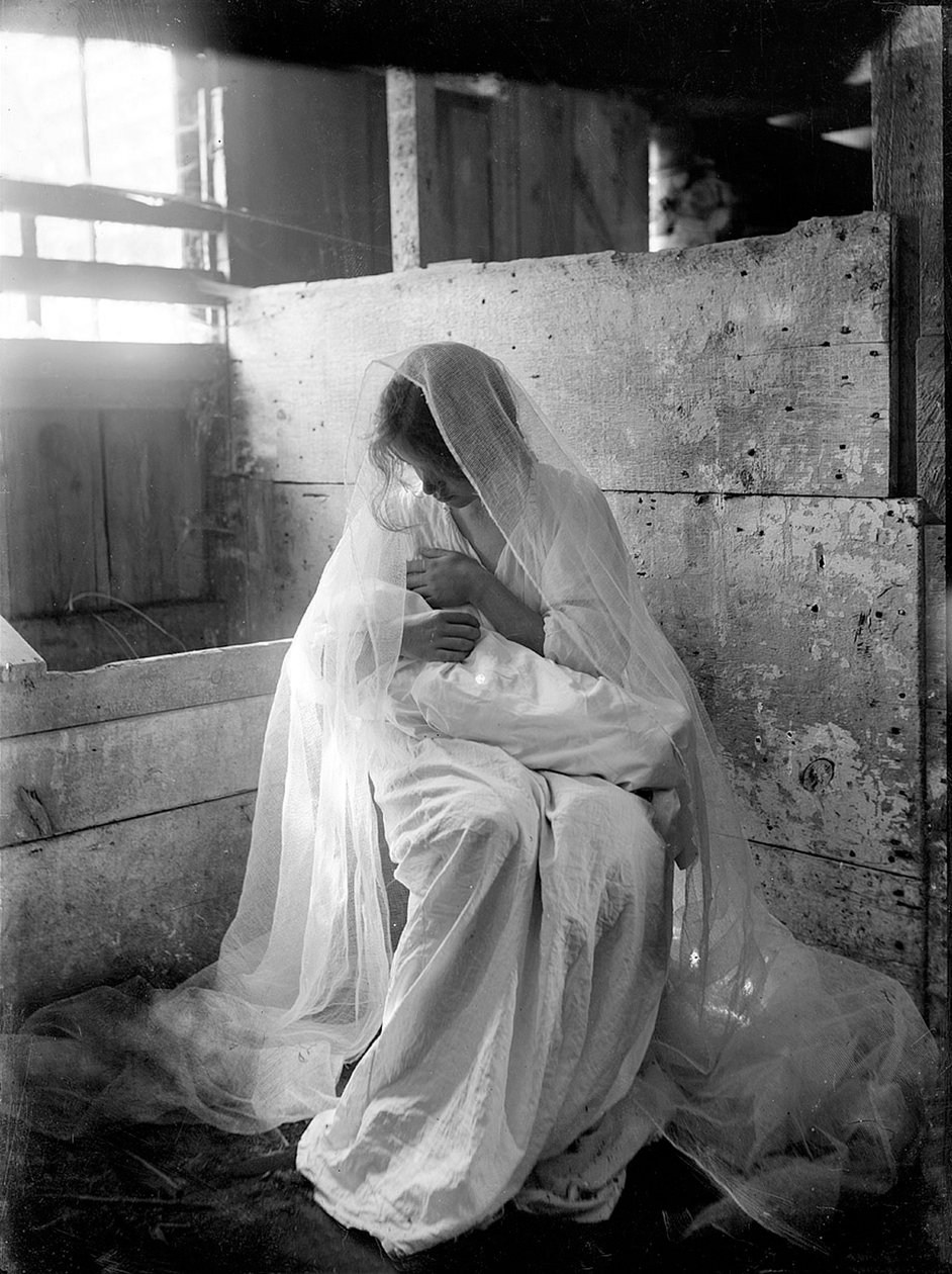 The Manger by Gertrude Käsebier