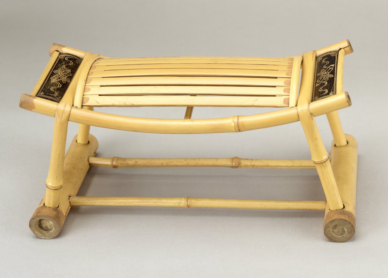 Headrest by Japanese School