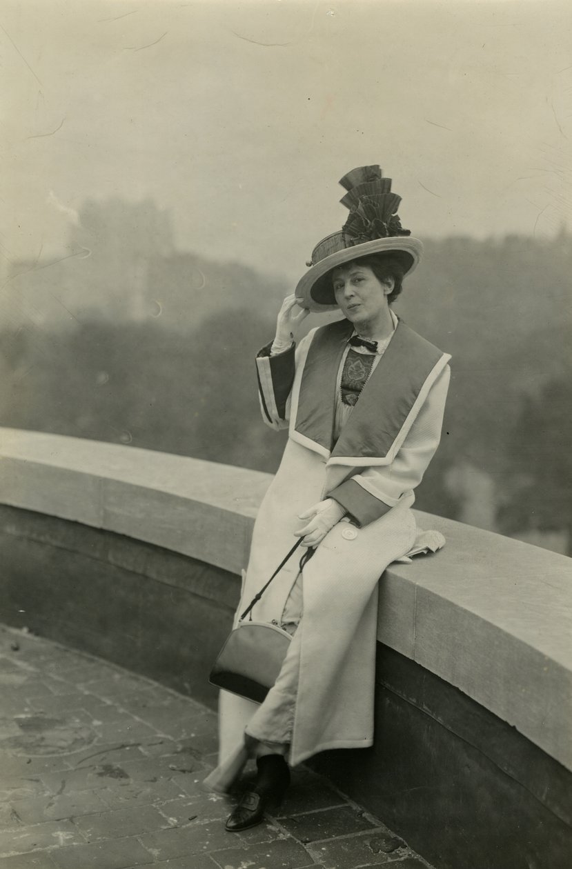 Viola Allen by Jessie Tarbox Beals