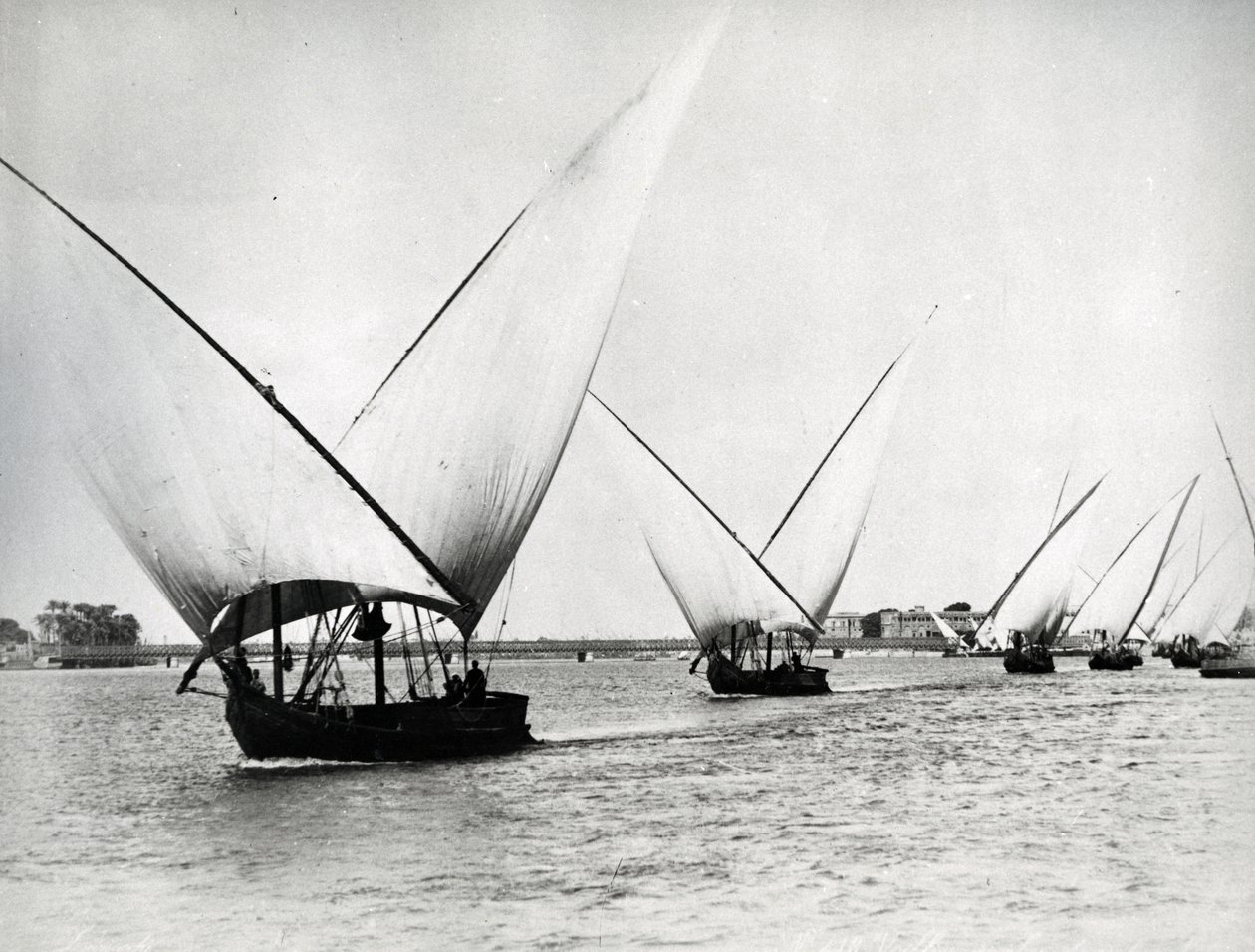 Sailing on the Nile by Langaki
