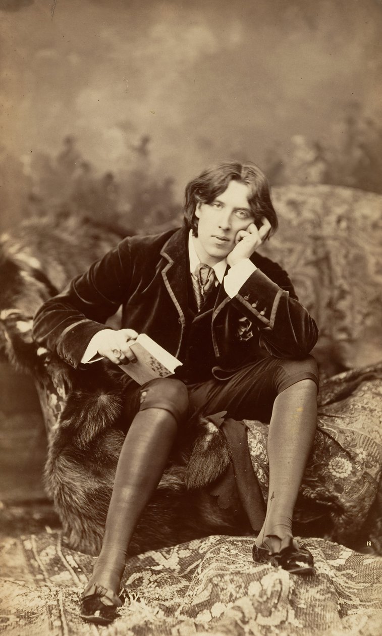 Oscar Wilde by Napoleon Sarony
