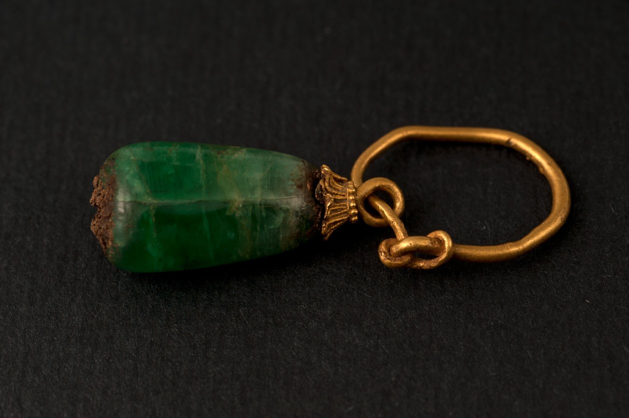Earring by Roman