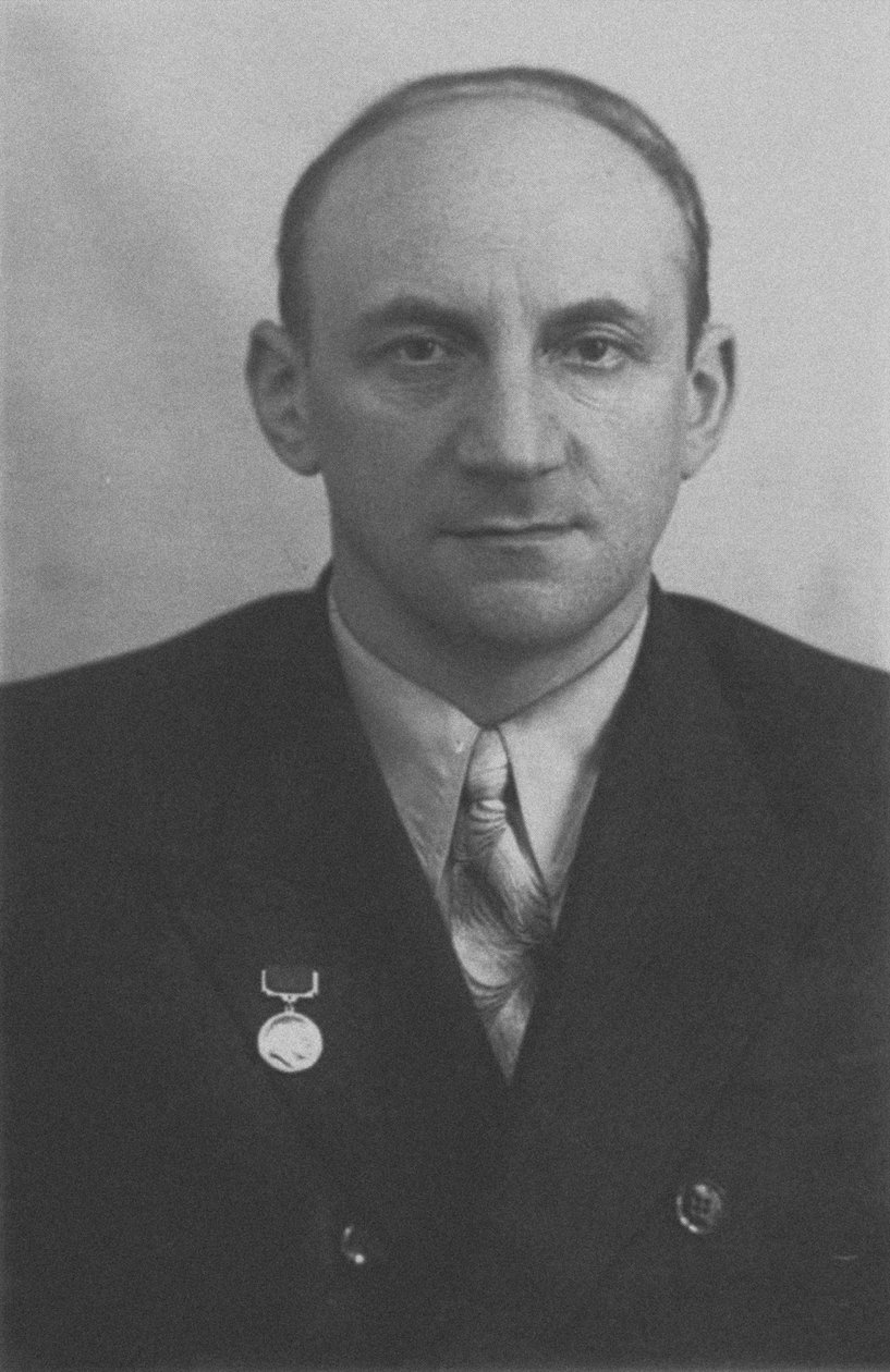 Boris Evseyevich Chertok by Unbekannt