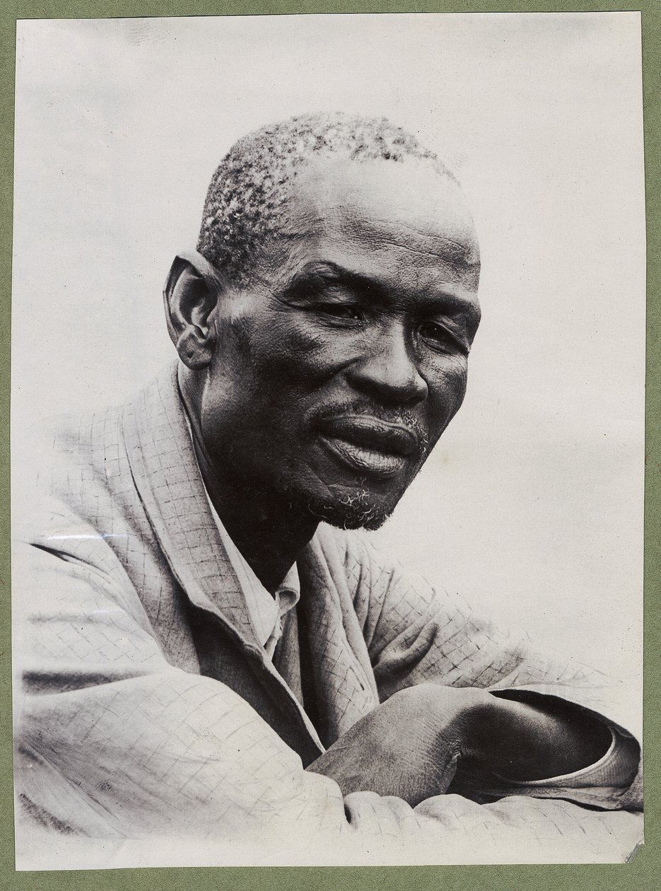 Khama, c.1910 by Unbekannt