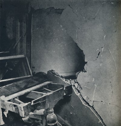 The dust settles by Cecil Beaton