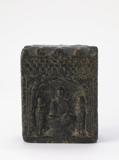 Buddhist Tablet, Period of Division by Chinese School