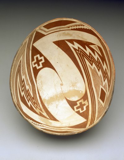 Bowl with geometric design, c.1000-1150 by Culture Mimbres