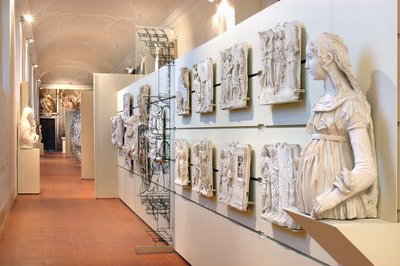 Plaster Cast by Edoardo Pierotti