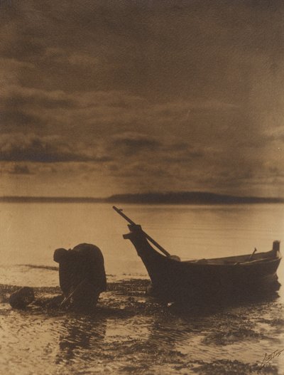 The Clam Digger by Edward S. Curtis