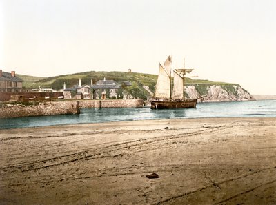 Compass Point, Bude by English School