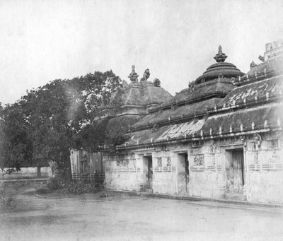 Lingaraj Temple, Bhubaneswar, Orissa, India by F. L. Peters