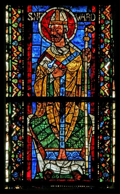 Window w203 depicting Archbishop Nivard by French School