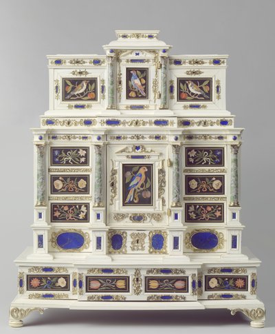 Cabinet made in Augsburg by German School