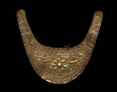 Frontal (lamba), Sumba Island peoples by Indonesian School