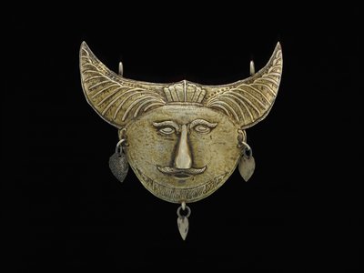 Pendant, Moluccas peoples by Indonesian School