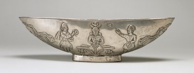 Oval bowl with Enthronement Scene by Islamic School