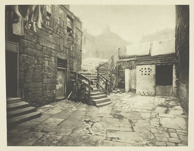Close No. 267 High Street by James Craig Annan