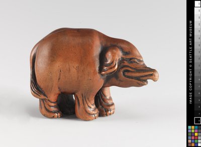 Netsuke modeled as an elephant, 18th-19th century by Japanese School