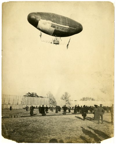Francois Airship, World