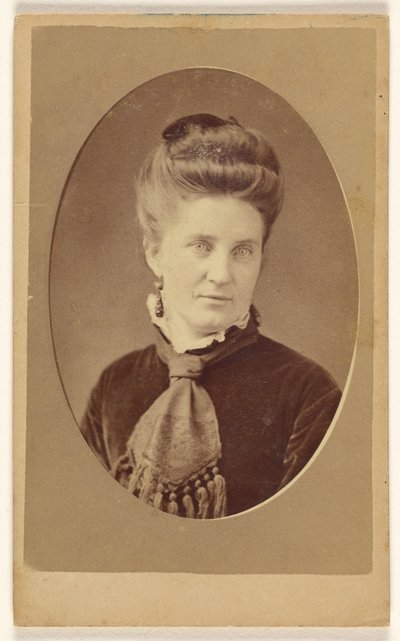 Unidentified woman, printed in quasi-oval style by John James Abbott