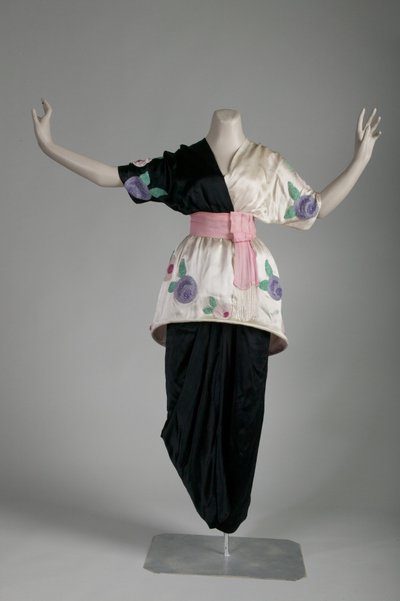 Sorbet evening dress by Paul Poiret