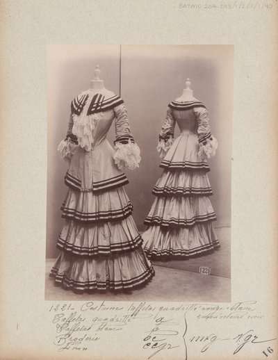 House of Worth, Costume by Photographer French