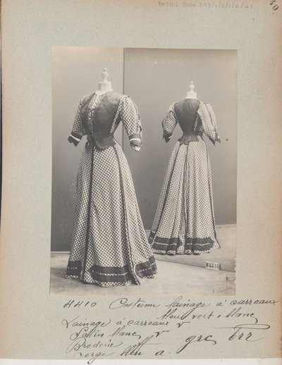 House of Worth, Costume by Photographer French