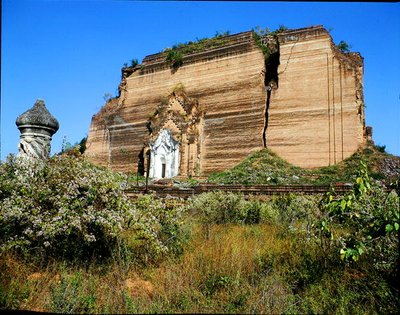 The Mingun Paya, built 1790-1816 by School Burmese