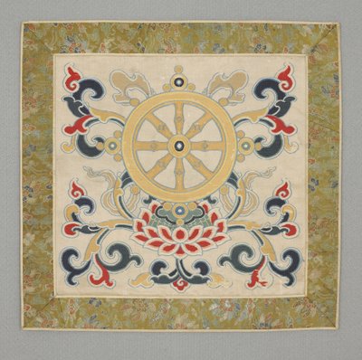 Eight Buddhist precious things, Wheel of the Law by School Chinese