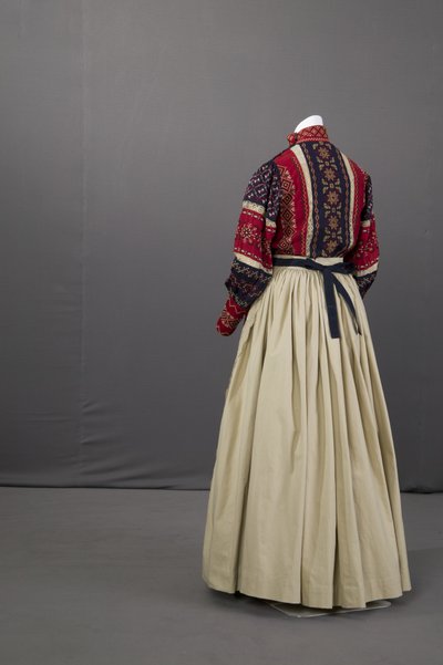 Ukrainian wedding ensemble by School Ukranian