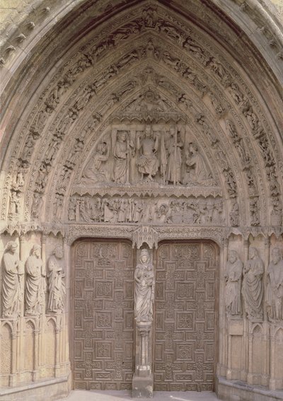 Central portal of the west facade by Spanish School