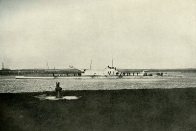A British Super-Submarine by Unbekannt