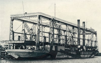 A Floating Railway, 1922 by Unbekannt