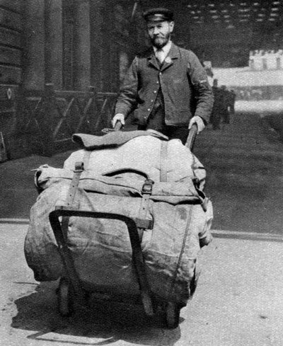 A Train Porter, London, 1926-1927 by Unbekannt