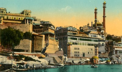 Alamgir Mosque and Ghat, Benares, c1910 by Unbekannt