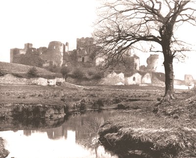 Caerphilly Castle, Wales, 1894 by Unbekannt