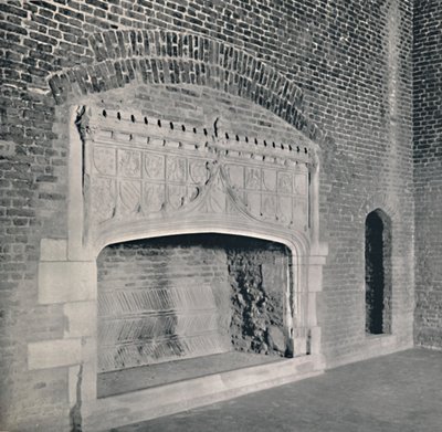 Chimney-Piece at Tattershall Castle, Lincolnshire by Unbekannt