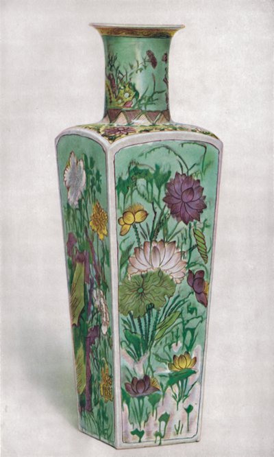 Chinese Club-Shaped Vase, Kang Hsi Period, 1661-1722 by Unbekannt