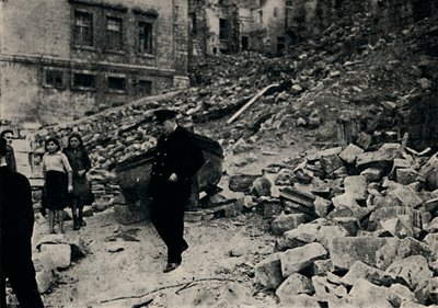 Churchill Visits Battered Malta by Unbekannt