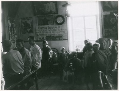 Communist collectivization of agriculture, USSR by Unbekannt