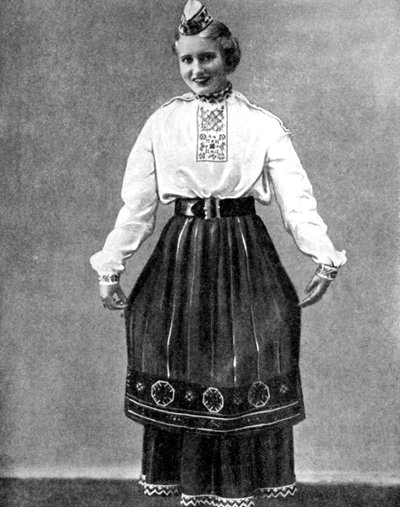 Estonian Woman in Traditional Dress by Unbekannt