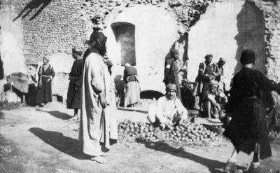 Fruit market, Baghdad, Iraq, 1917-1919 by Unbekannt